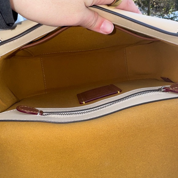 Coach Upcrafted Tabby - RARE - Picture 9 of 10